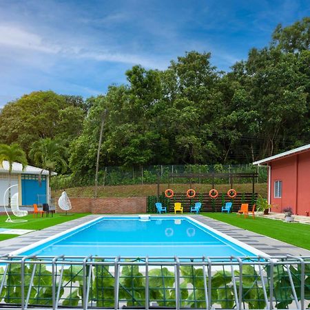 Hotel Putra Sentosa Retreat Camp, Sematan Exterior foto